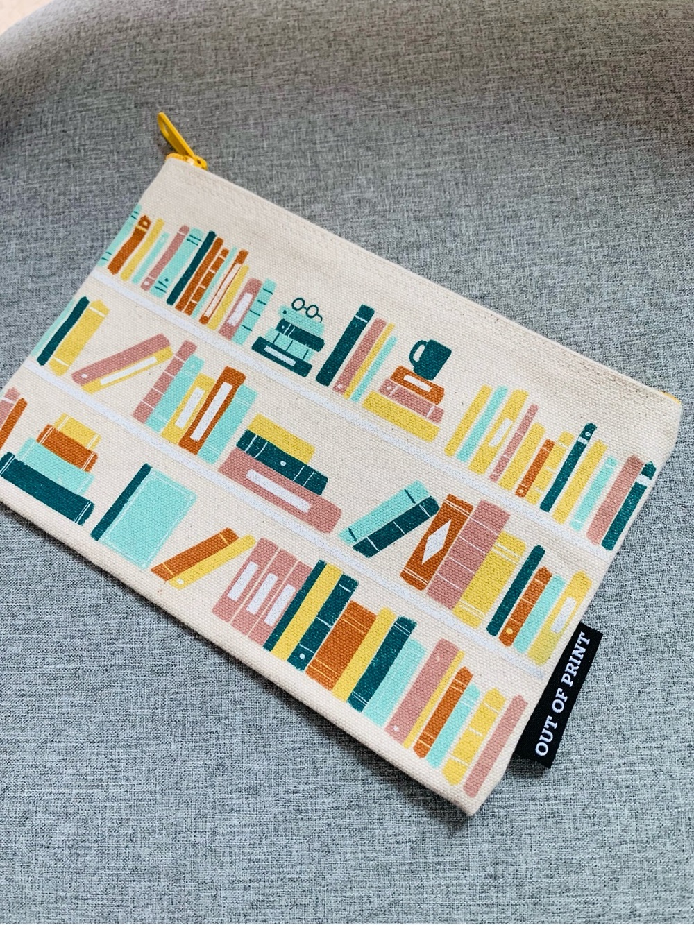 'Out of Print' Zip Top Pouch Pencils Make Up Multi Color Book Theme Library EUC
